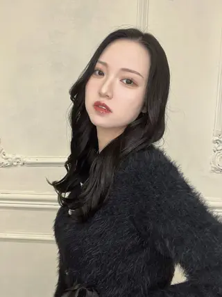 ロング MaisonHALU さくらのヘアスタイル