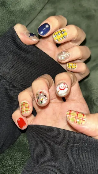 ネイル フォルビチローロ所属・moritou harunaのネイルデザイン
