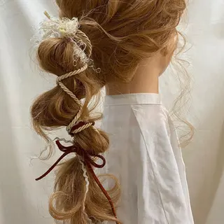 ロング ヘアアレンジ やまぐち もえかのヘアスタイル