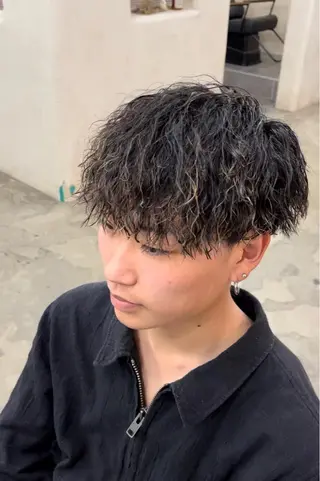 ショート パーマ メンズ Utata literie所属・嵯峨 大地/パーマ/ ハード系/特殊系のヘアスタイル