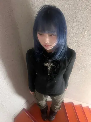 ミディアム AIRA/ブリーチ /透明感カラーのヘアスタイル