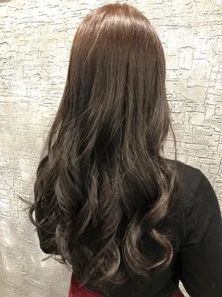 ロング 川野 賢のヘアスタイル