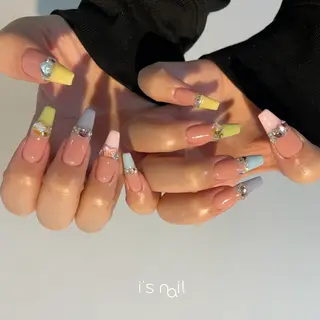 ネイル i's nail 〈アイズネイル〉のネイルデザイン