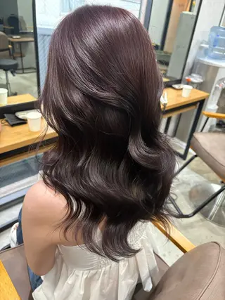 ロング maya レイヤーカットのヘアスタイル