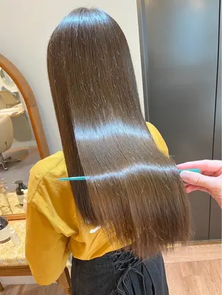 ロング カラー 🫧いせき もえ🫧のヘアスタイル