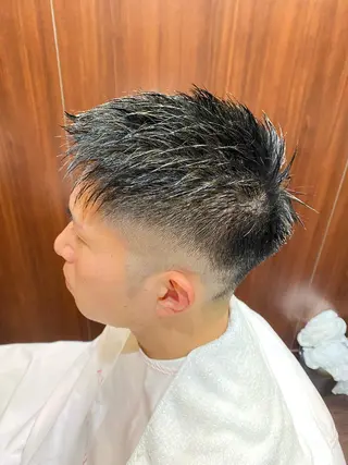 ショート HIRO GINZA 池袋東口店所属・林田 龍明のヘアスタイル