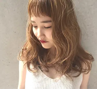 ミディアム analogue所属・u harukaのヘアスタイル
