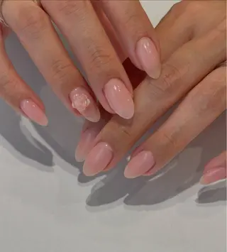 ネイル Ann. nail.tokyo所属・Ann nailのネイルデザイン