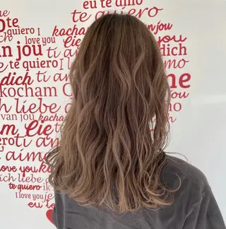 ロング カラー ヘアアレンジ CREAPY所属・CREAPY　日向野 利菜のヘアスタイル