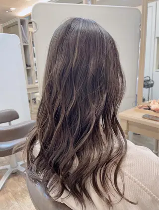 ロング ⭐️透明感カラー/ パーマ⭐️宮野翔のヘアスタイル