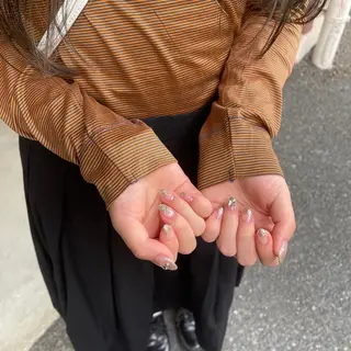 ネイル Lily nailsのネイルデザイン