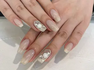 ネイル 鈴木 里奈のネイルデザイン