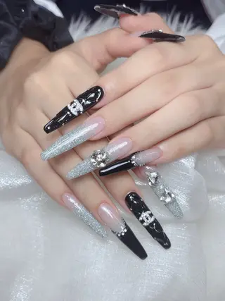 ネイル W&nail  slon所属・W·mai nail 関内のネイルデザイン