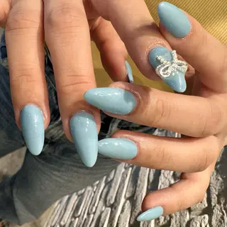 セミロング m kaori𓃟のネイルデザイン