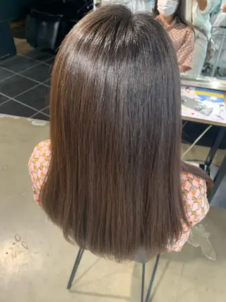 セミロング 透明感カラー/レイ ヤー/Nana🌈のヘアスタイル