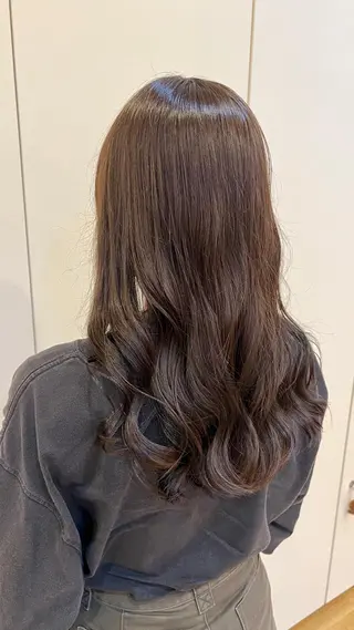 ミディアム rino🤍 恵比寿レイヤーカットのヘアスタイル