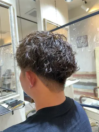 ショート パーマ メンズ 【垢抜け大人髪】 TIARA西山のヘアスタイル