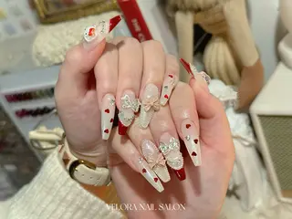 ネイル VELORA NAILのネイルデザイン