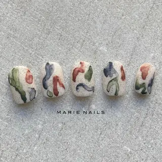 ネイル MARIE NAILS青山店所属・✴︎ Nanaのネイルデザイン