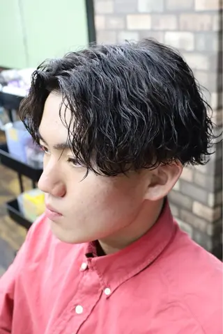 ミディアム パーマ 志厳/メンズ特化 /メンズパーマのヘアスタイル