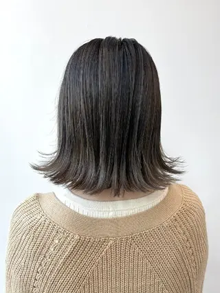 ショート カラー siesta by amble luxeのヘアスタイル