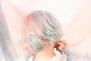 ミディアム カラー BOOMBOX所属・パーソナルカラー診断 ホワイトカラー美座尊のその他イメージ