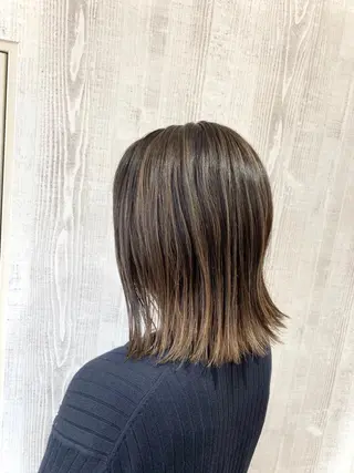 ミディアム カラー Kazu .Kのヘアスタイル