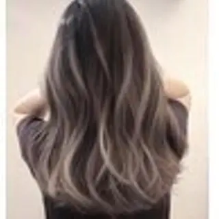 宗近 拓磨のヘアスタイル