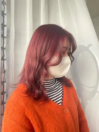 セミロング カラー 艶ハイトーン👑♡ NATSUKIのヘアスタイル