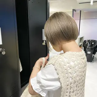 ショート カラー yuna/ボブカット /ハイトーンカラーのヘアスタイル