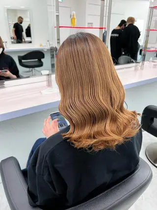 カラー 🎨ブリーチ職人 店長Takaya🎨のヘアスタイル