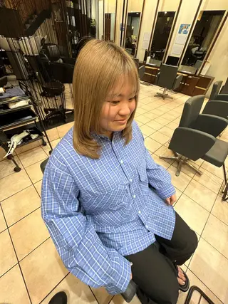 セミロング MODEK's阿倍野 HONOKAのヘアスタイル