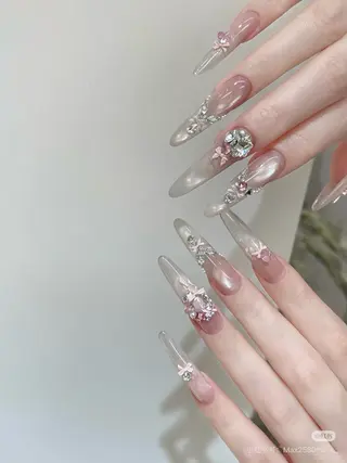 ネイル Eveネイル チップスカルプ専門店のネイルデザイン