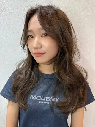 ロング カラー 赤味消しcolor 🌿🤍Ayaのヘアスタイル
