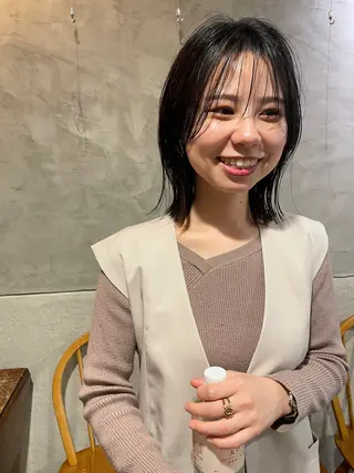 ミディアム カラー さの あやねのヘアスタイル