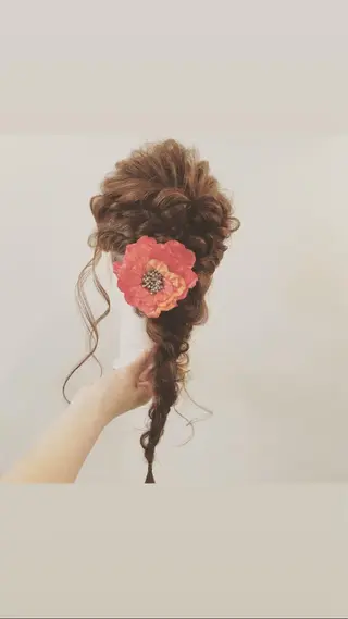 ミディアム ヘアアレンジ 坪内 麻里子のヘアスタイル