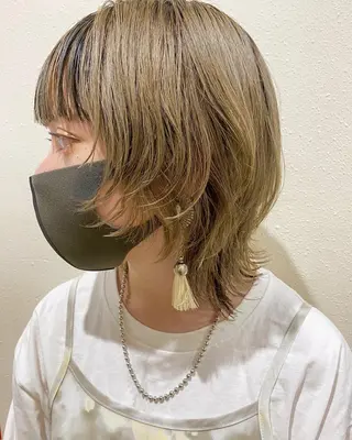 ショート ハイトーンカラー🍑 心斎橋のヘアスタイル