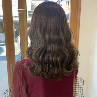 セミロング カラー 中山 まどかのヘアスタイル