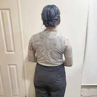 ミディアム カラー ヘアアレンジ MIOベージュカラー 柔らかいカラーのヘアスタイル