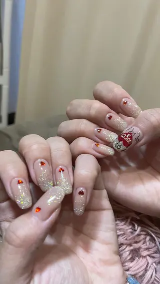 ネイル 栗田 ゆう子のネイルデザイン