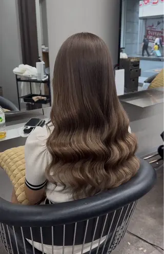 ロング カラー モッズヘア越谷西口店所属・市森 心寧のヘアスタイル