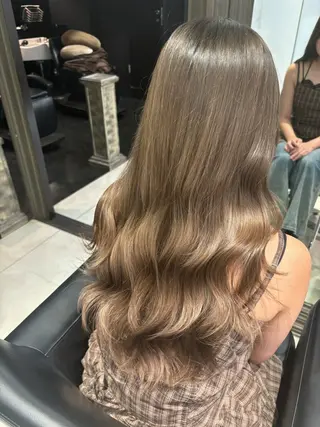 ロング 板橋 カラーモデル ︎🪄︎︎✨/大室凜のヘアスタイル