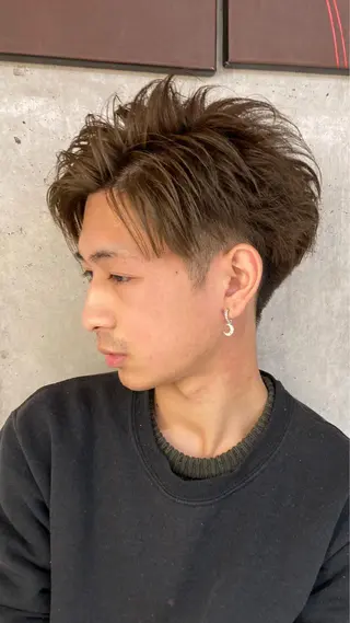 メンズ 新宿／透明感カラー／ 阿久津凜のヘアスタイル
