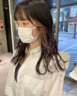 セミロング カラー iLi所属・iLi 《イリ》のヘアスタイル