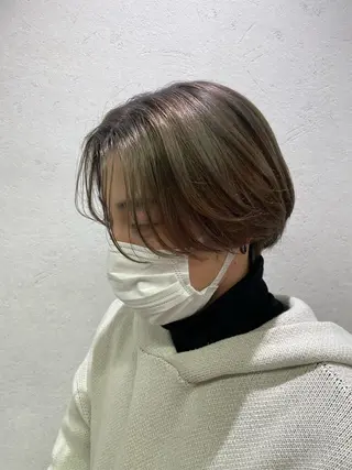 ショート カラー ブリーチ/ハイトーン 🌏💊RAINEのヘアスタイル