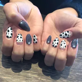 ネイル Risa　/ EARTH小山のネイルデザイン