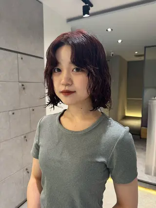 ショート カラー パーマ Qin shaire salon 原宿所属・🌿パーマ/ボブ/ レイヤー/Mikiのヘアスタイル