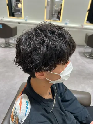 パーマ メンズ 宮下 志織のヘアスタイル