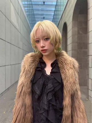 ショート ブリーチ/艶カラー 🫧/ユーナのヘアスタイル