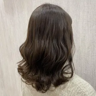 ミディアム カラー 🫧透け感⋆艶髪💎 山口アヤカのヘアスタイル